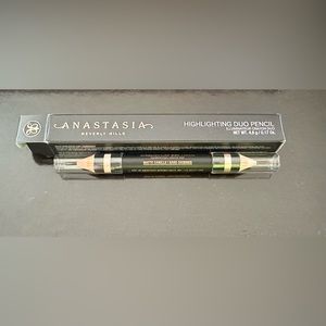 Anastasia highlighting duo pencil, Camille/Sand